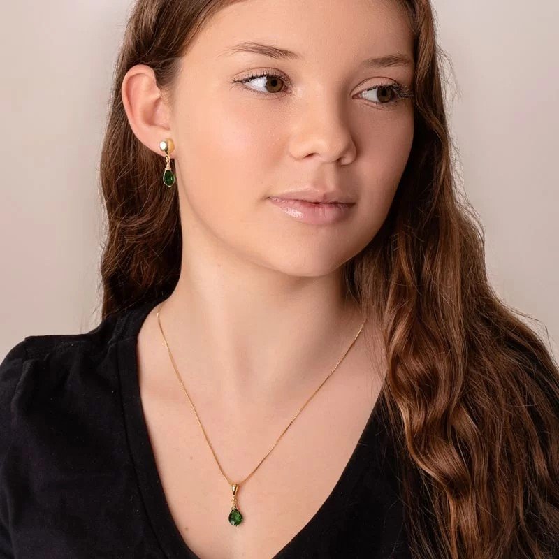 Brinco Gota Esmeralda Banhado a Ouro 18k