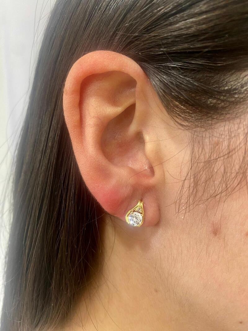 Brinco Zircônia e Micro Zircônia Banhado a Ouro 18k