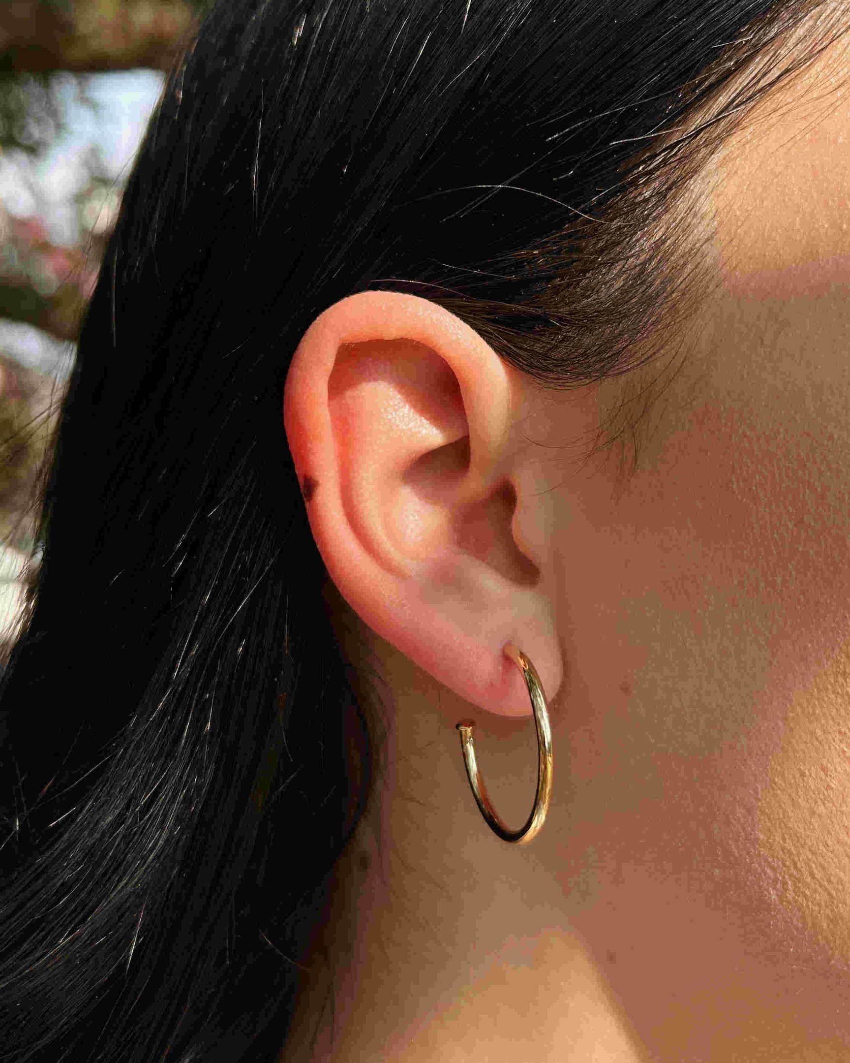 Argola Lisa Aberta Banhado a Ouro 18k