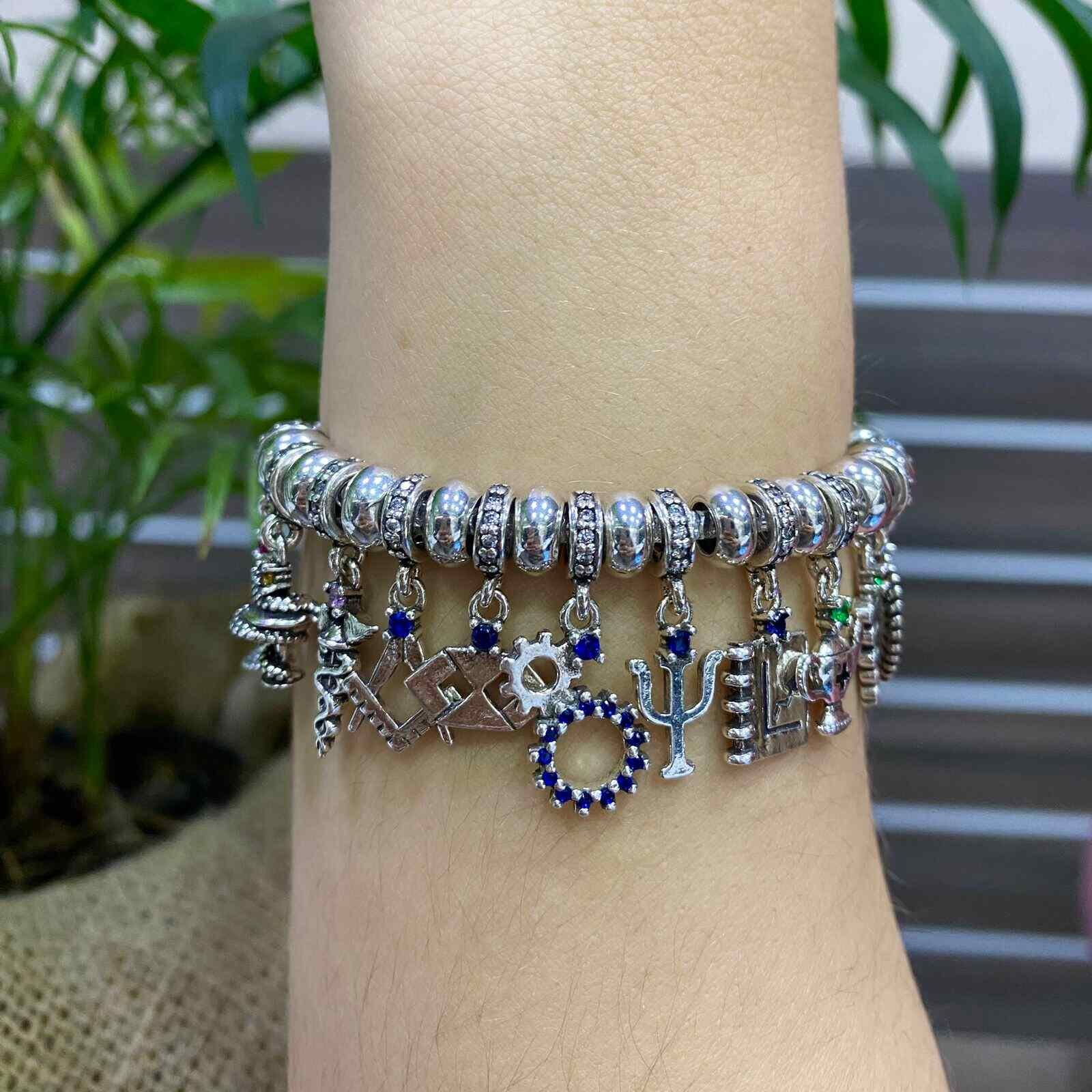 Berloque Arquitetura Prata 925