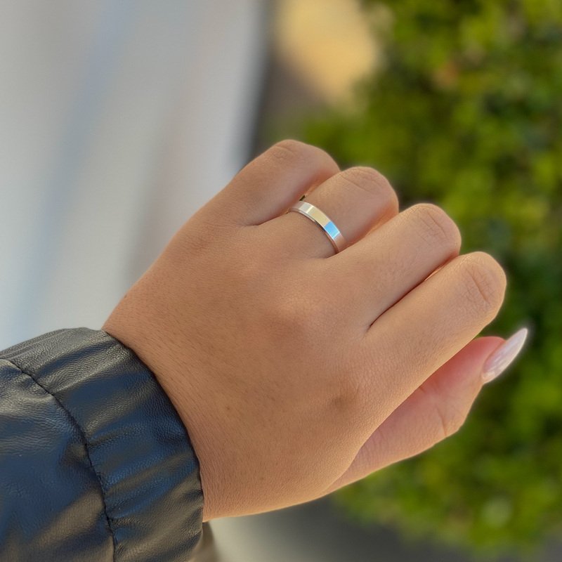 Aliança Quadrada 4mm Prata 925