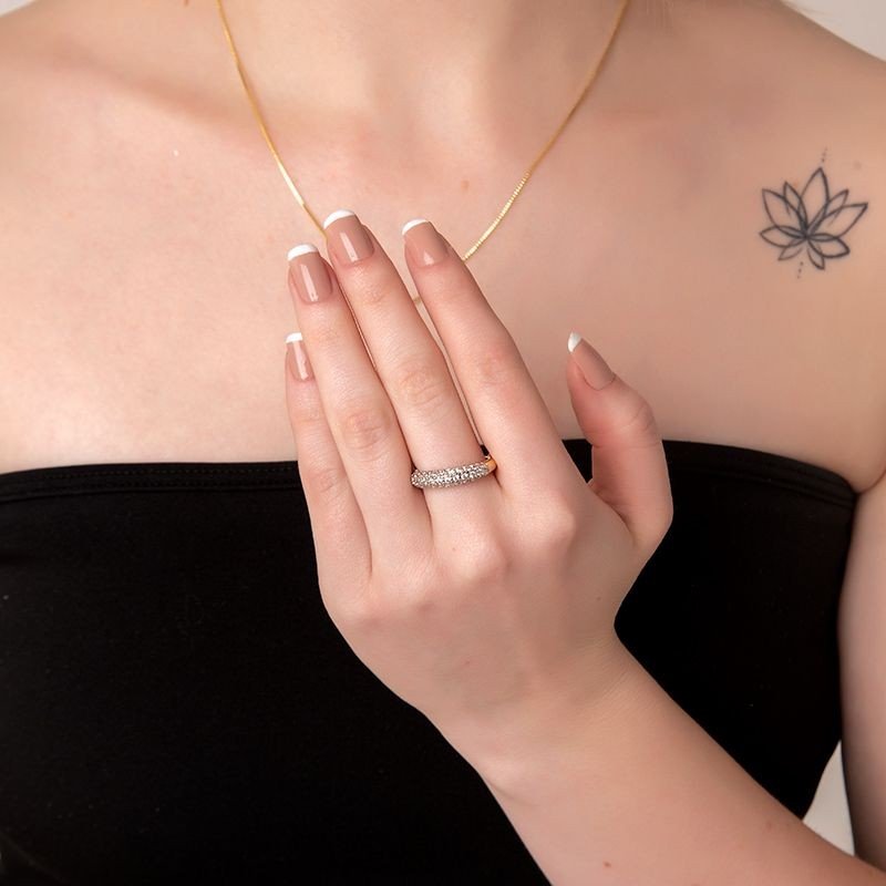 Anel Ródio e Micro Zircônias Banhado a Ouro 18k