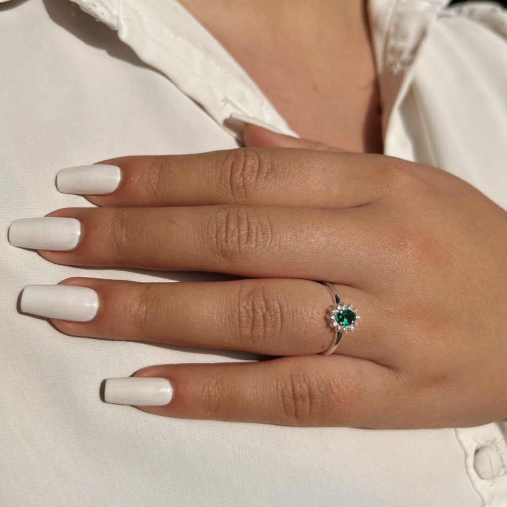 Anel Zircônia Esmeralda Prata 925