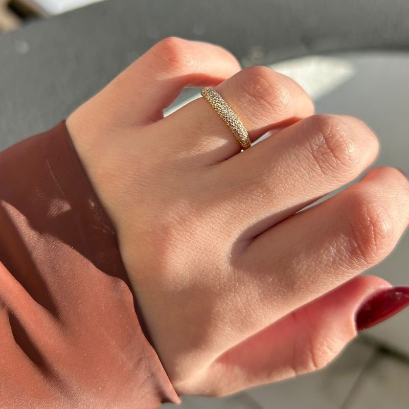 Anel Micro Zircônias Banhado a Ouro 18k