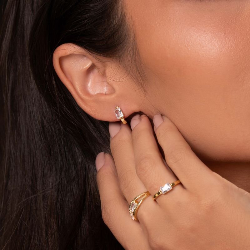 Brinco Zircônia Baguete 4x6 Banhado a Ouro 18K