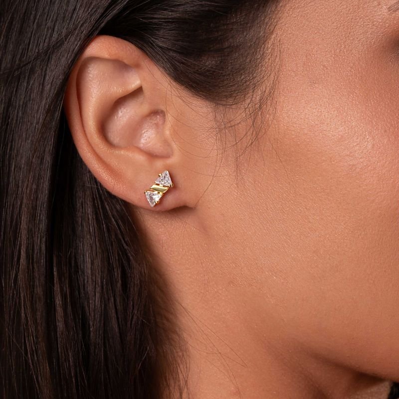Brinco Zircônia Triângulo 5x5 Banhado a Ouro 18K