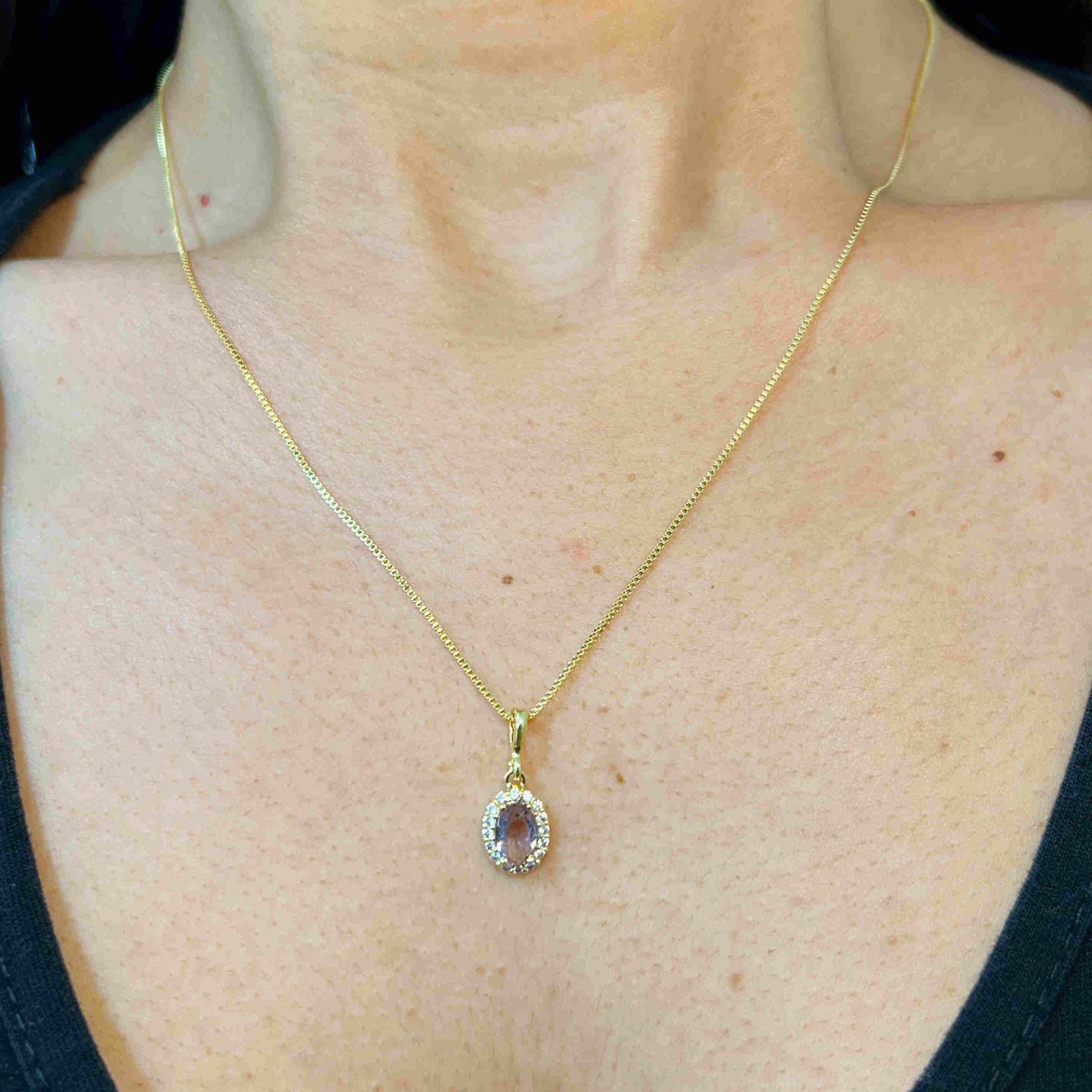 Conjunto Zircônia Lilás Banhado a Ouro 18k