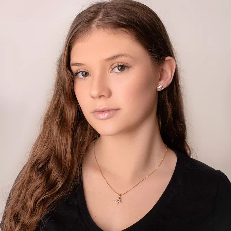 Gargantilha Flor Banhado a Ouro 18k