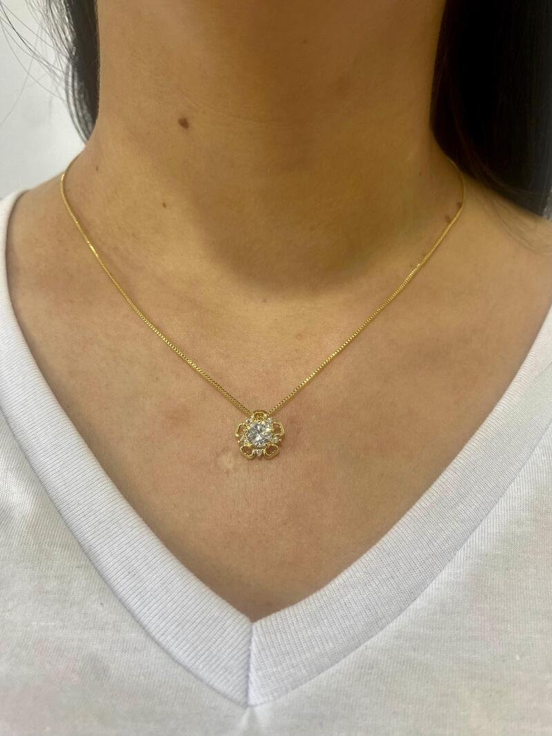 Gargantilha Flor Zircônia Banhado a Ouro 18k