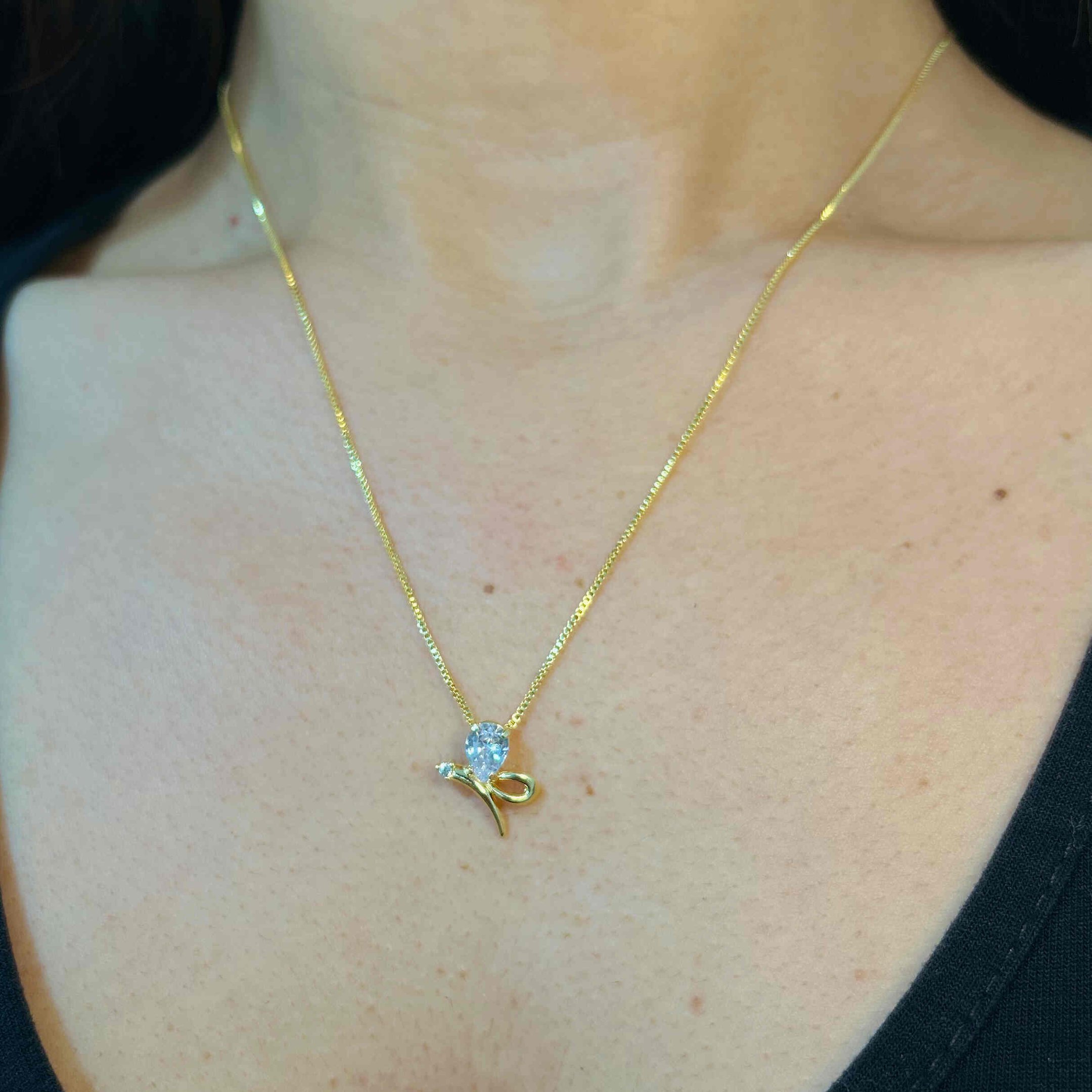 Gargantilha Libélula Banhado a Ouro 18k